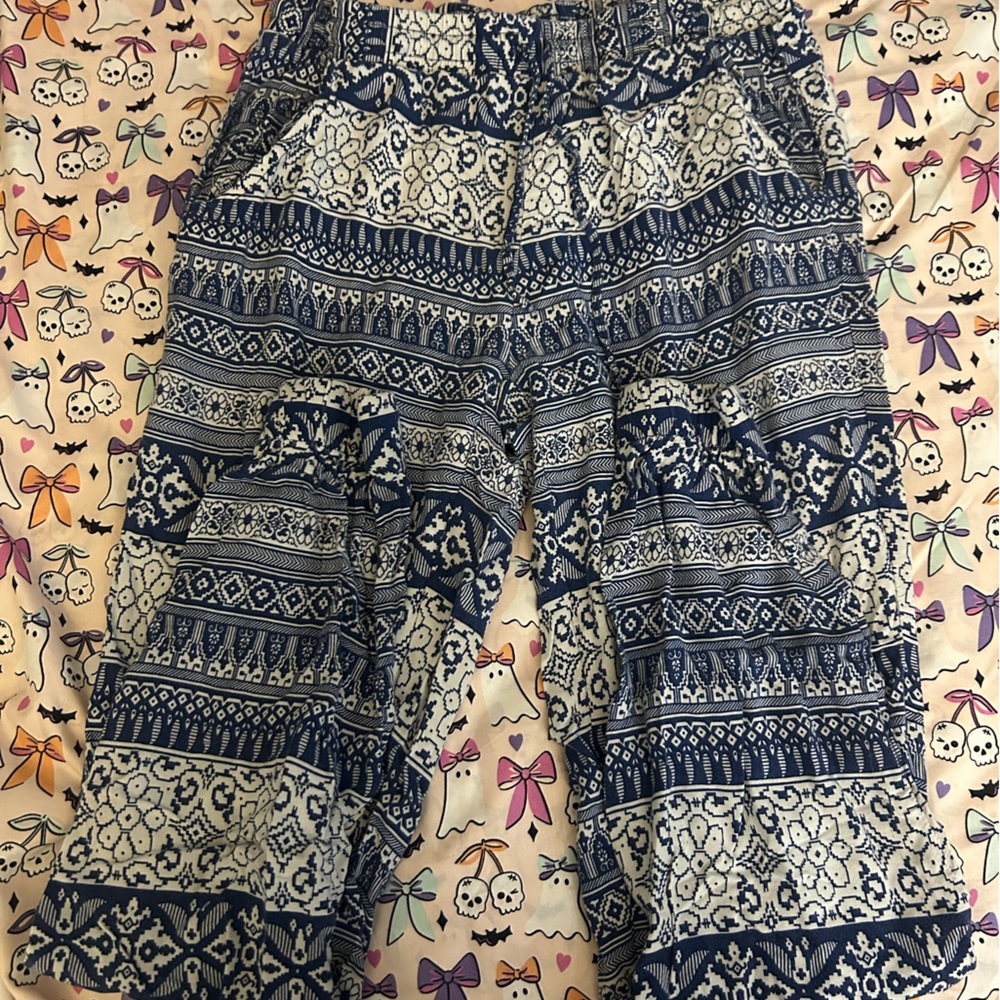 No Boundaries Navy and White Patterned Pants